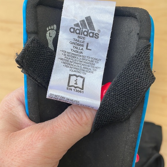 ADIDAS f50 Soccer Shin Guards Size Toddler L - Picture 2 of 4
